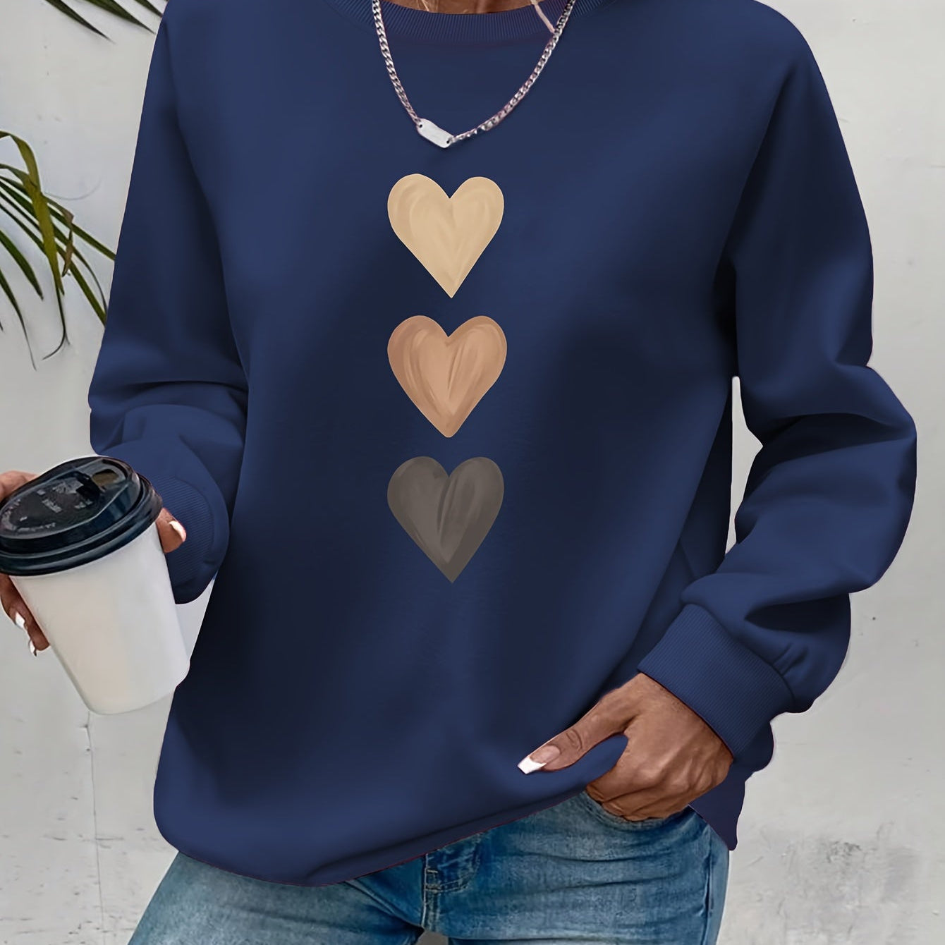 Amara – A camisola que aquece o corpo e o coração.