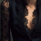 Claudia · Blazer de Mulher Preto com Renda