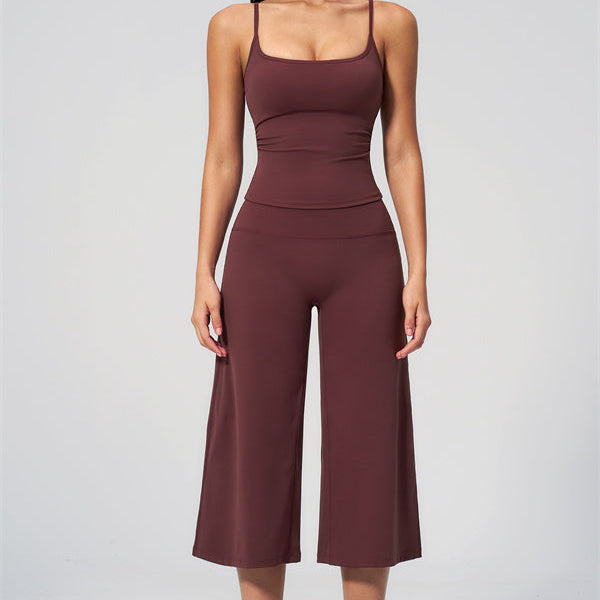 Nexus - Conjunto Completo de Top de Alças e Calções de Perna Larga para Mulher