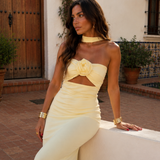 Gardenia - Vestido Maxi Halter com Rosa Corsage para Mulher