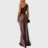 Amarílis - Vestido longo elegante com pregas de um ombro