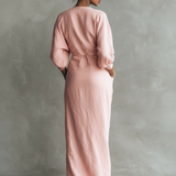 Rosa - Vestido Maxi Minimalista com decote em V em mistura de Linho para Mulher
