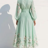 Menta - Vestido Maxi Plissê em Chiffon Verde Menta com Estampa Floral para Mulher