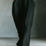 Caro - Vestido Maxi Preto Minimalista com Mangas de Quimono para Mulher