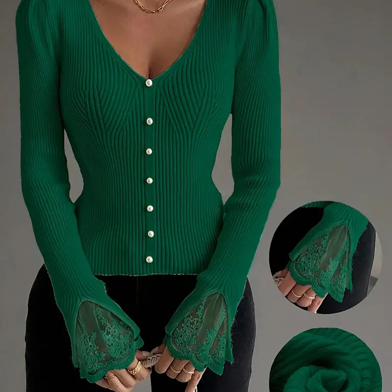 Mariana - Camisola Canelada com Decote em V e Mangas em Renda